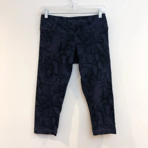 Vimmia Snake Animal Print Athletic Athleisure Compression Cropped Leggings M - Picture 2 of 6